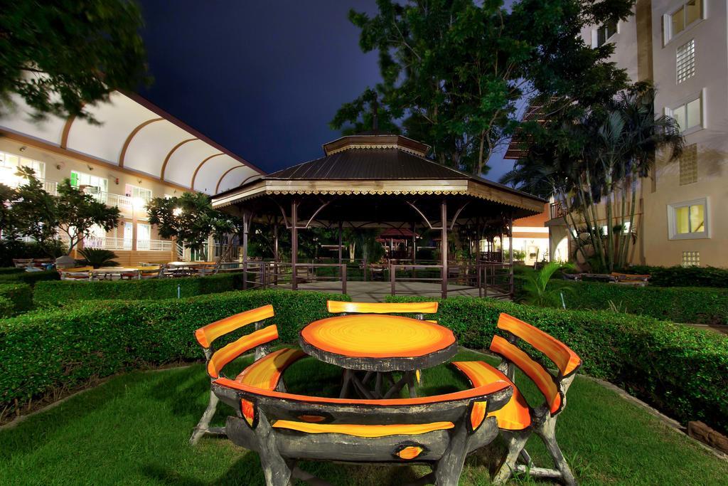 D Varee Xpress Hillside Hua Hin Cha-am Exterior foto